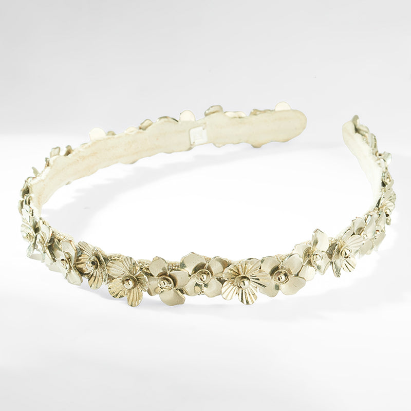 Deepa Gurnani Pret Lyndon Headband in Silver 