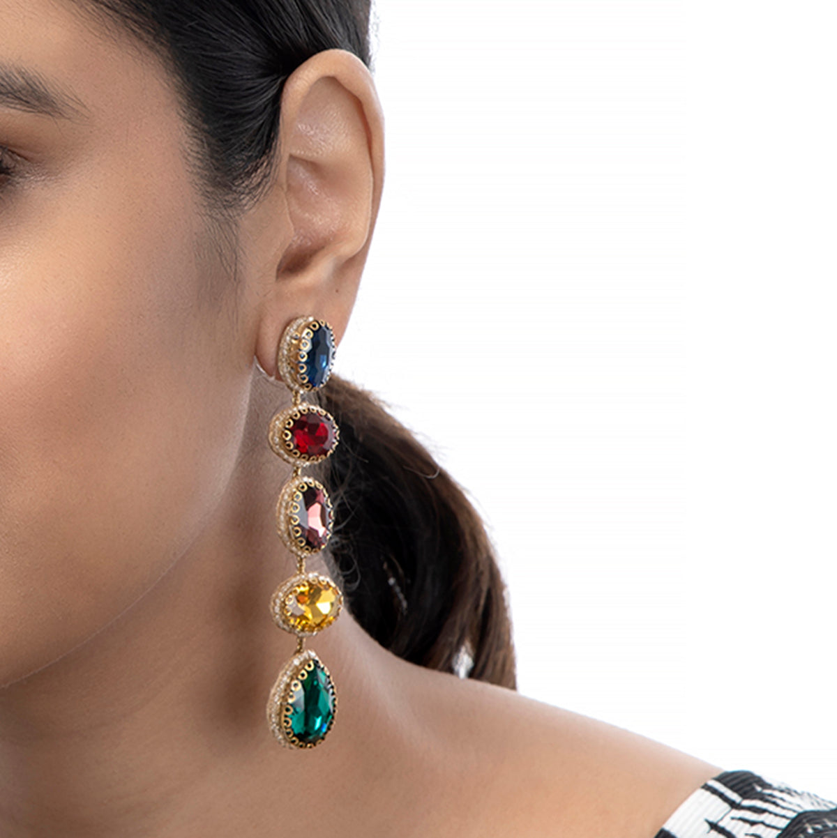 Model wearing Deepa By Deepa Gurnani handmade Tyra Earrings in multi color