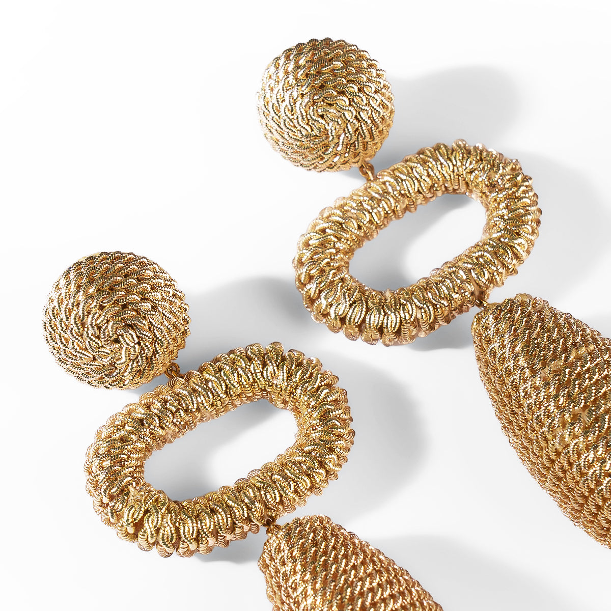 Deepa Gurnani Pret Fontana Earring in Gold color