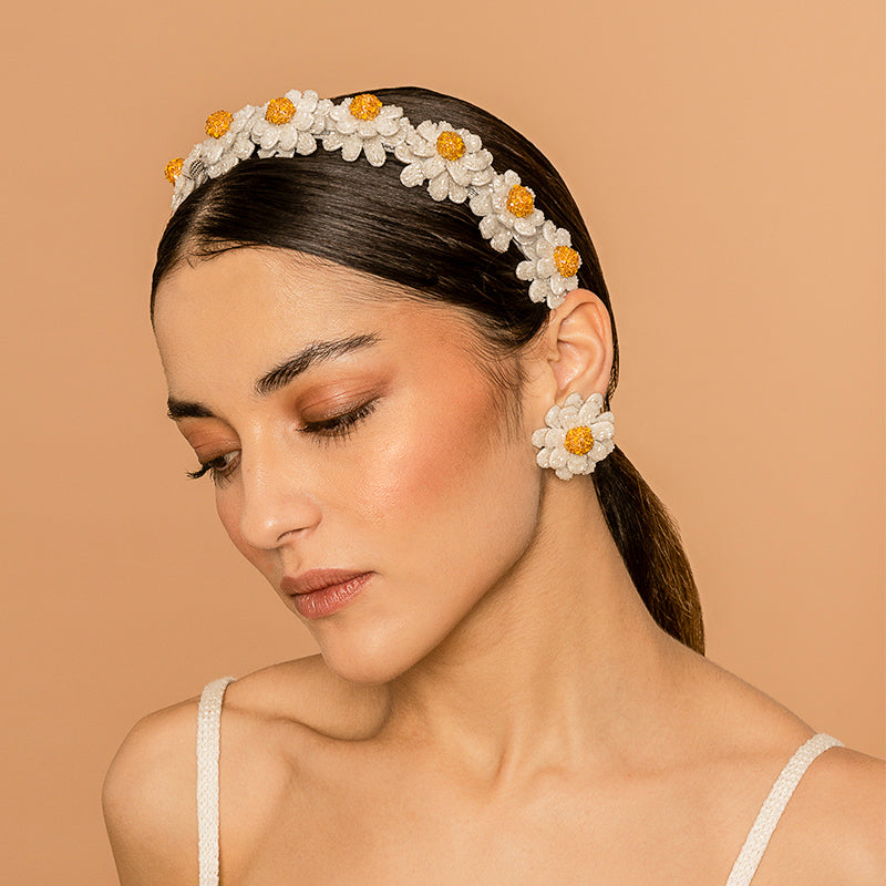 Model Wearing Deepa Gurnani handmade Daisies Headband in White color