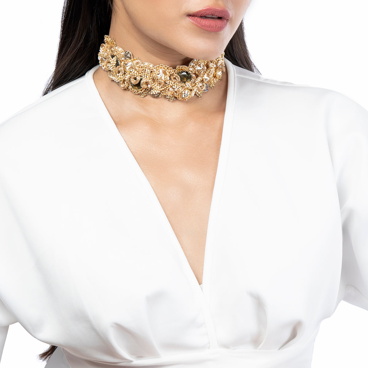 Model wearing Deepa Gurnani Arden Necklace in Gold color