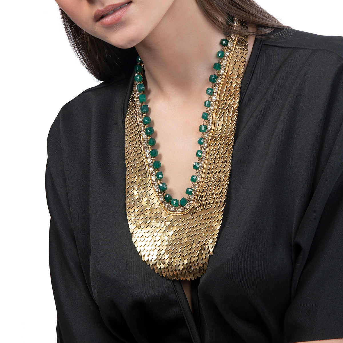 Model wearing Deepa Gurnani Amiyah Necklace in Gold color