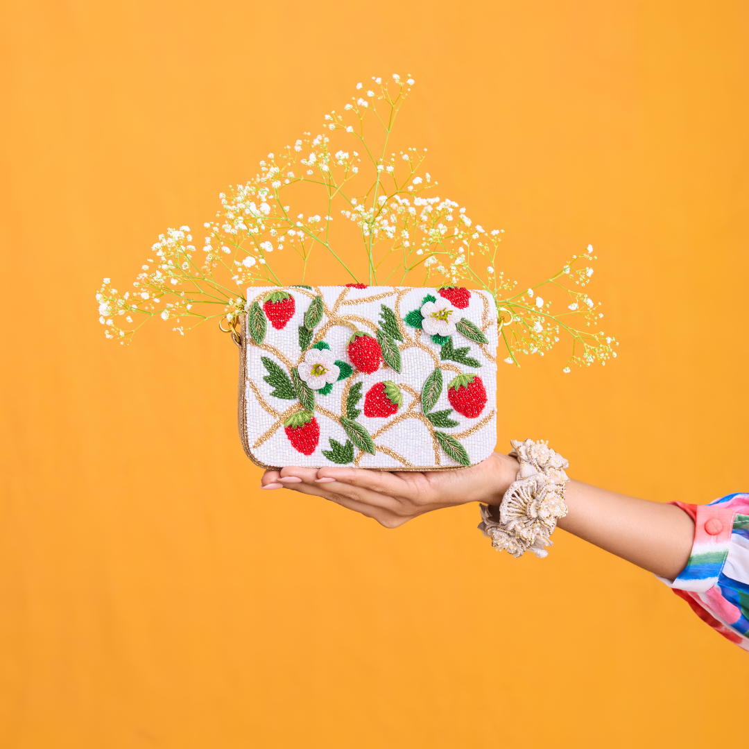 Delight Clutch
