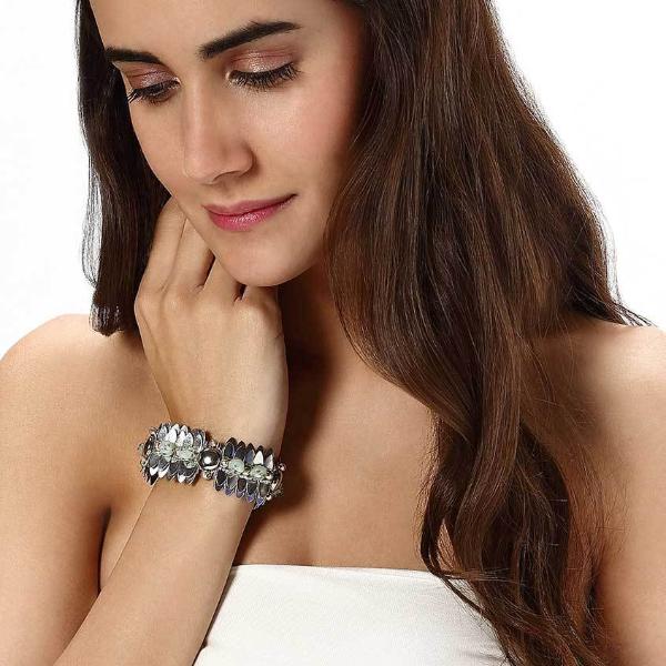 Model Wearing Deepa by Deepa Gurnani Handmade Harlee Bracelet in Silver