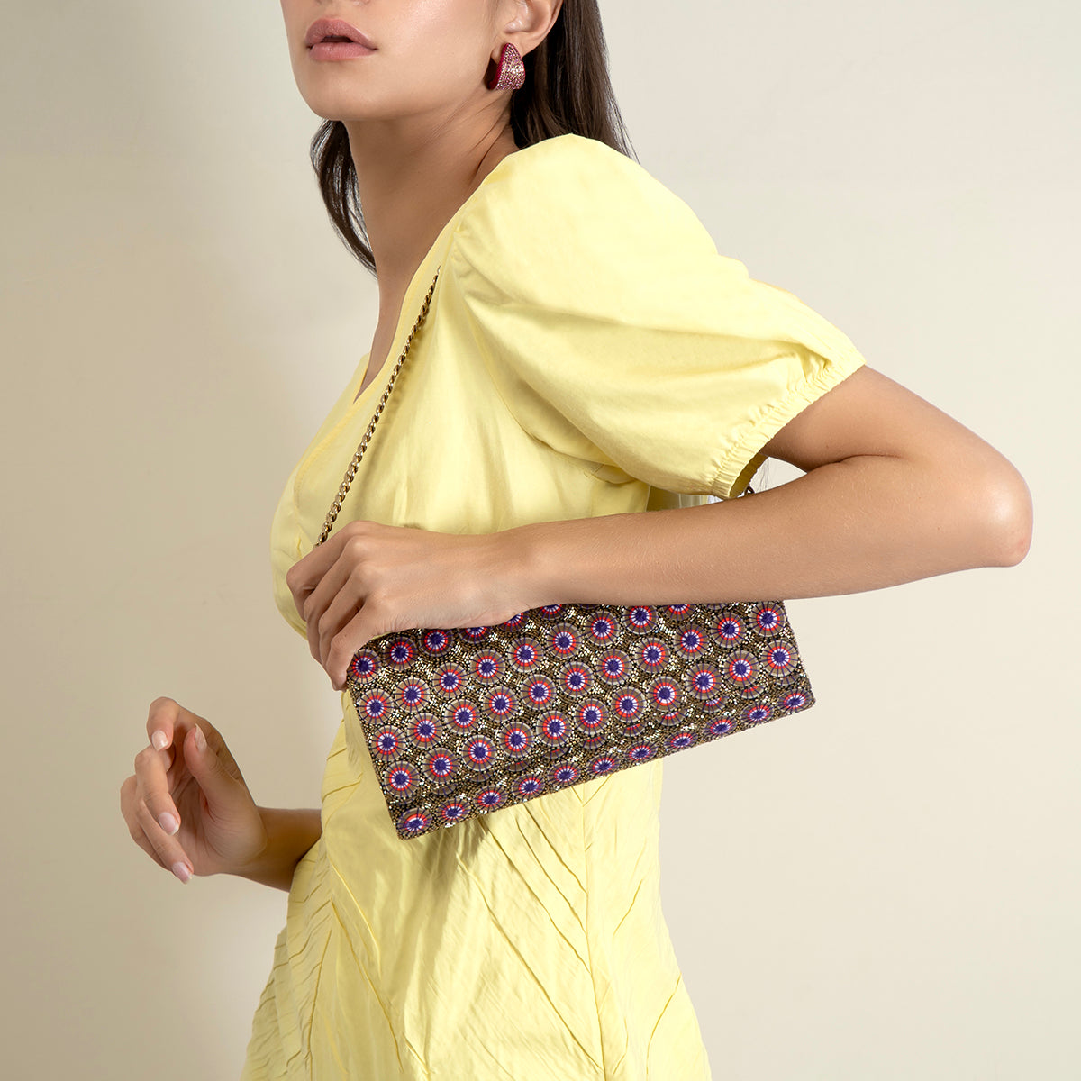 Deepa Gurnani buy Clutch